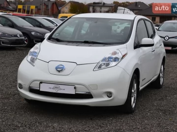 Авто Nissan Leaf 2015 № 7003144