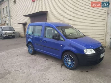 Авто Volkswagen Caddy 2010 № 7005193
