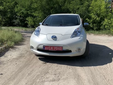 Авто Nissan Leaf 2014 № 7005427