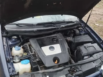 Авто Volkswagen Golf 2003 № 7009472