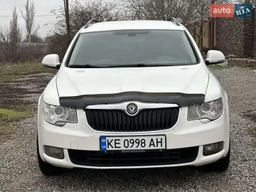 Авто Skoda Superb 2011 № 7011934
