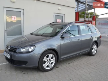 Авто Volkswagen Golf 2010 № 7014326