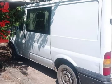 Авто Ford F-260 2003 № 7015922
