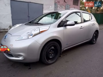 Авто Nissan Leaf 2013 № 7018134