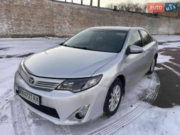 Авто Toyota Camry 2014 № 7021254