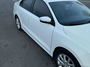 Авто Volkswagen Jetta 2014 № 7036449