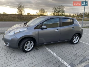 Авто Nissan Leaf 2014 № 7042357