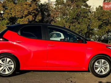 Авто Toyota Yaris 2021 № 7042535