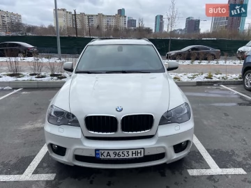 Авто BMW X5 2012 № 7044142