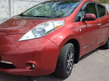 Авто Nissan Leaf 2014 № 7063009