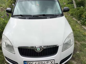 Авто Skoda Roomster 2010 № 7079996