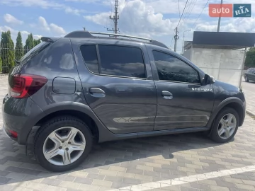 Авто Renault Sandero Stepway 2021 № 7095860