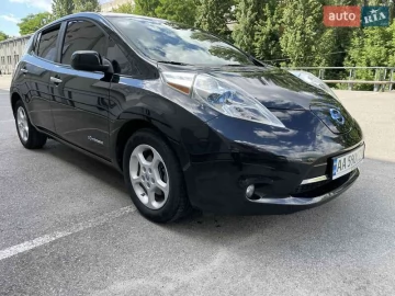 Авто Nissan Leaf 2013 № 7107748