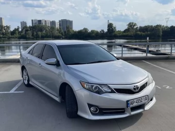 Авто Toyota Camry 2014 № 7108000