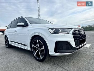 Авто Audi Q7 2020 № 7111937