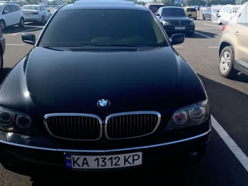Авто BMW 7 Series 2005 № 7114686