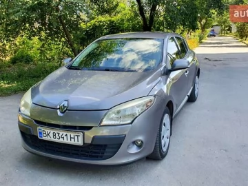 Авто Renault Megane 2010 № 7119657