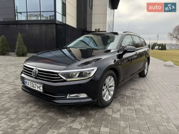 Авто Volkswagen Passat 2016 № 7120312