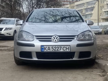 Авто Volkswagen Golf 2004 № 7122545