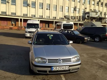 Авто Volkswagen Golf 2004 № 7123980