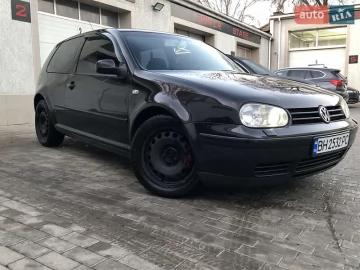 Авто Volkswagen Golf 2001 № 7123989