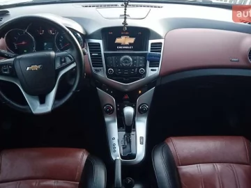 Авто Chevrolet Cruze 2010 № 7124099