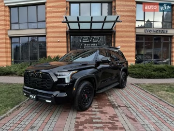 Авто Toyota Sequoia 2023 № 7124827
