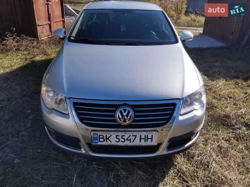 Авто Volkswagen Passat 2010 № 7126476