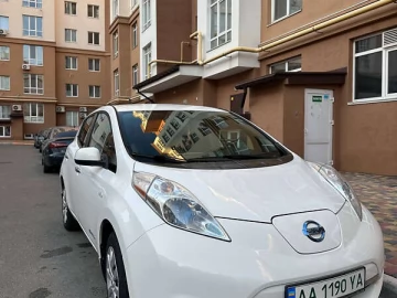 Авто Nissan Leaf 2013 № 7127741