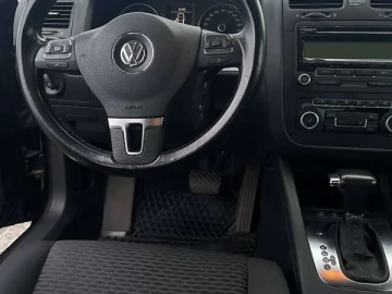 Авто Volkswagen Jetta 2010 № 7127826