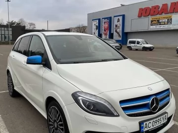 Авто Mercedes B-Class 2015 № 7128174