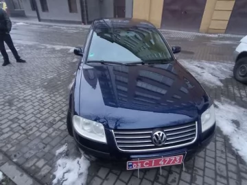 Авто Volkswagen Passat 2003 № 7128978