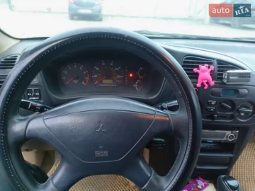 Авто Mitsubishi Mirage 2000 № 7129588