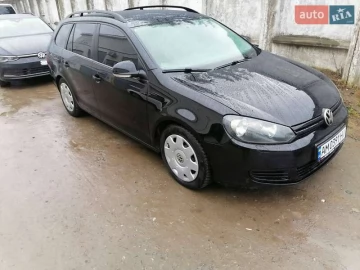 Авто Volkswagen Golf 2010 № 7129669