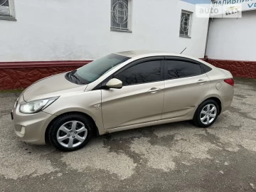 Авто Hyundai Accent 2011 № 7129921
