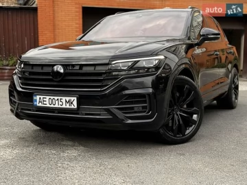 Авто Volkswagen Touareg 2022 № 7130677