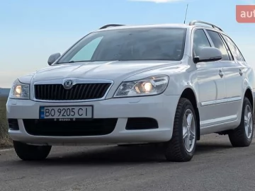 Авто Skoda Octavia 2010 № 7130898