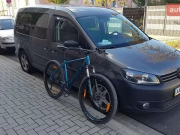 Авто Volkswagen Caddy 2011 № 7131015