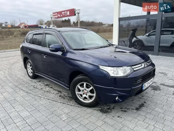 Авто Mitsubishi Outlander 2012 № 7131802
