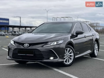 Авто Toyota Camry 2023 № 7133832