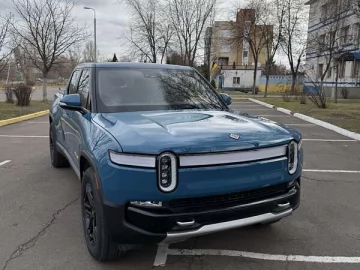 Авто Rivian R1T 2022 № 7133879