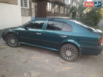 Авто Skoda Octavia 2000 № 7134116