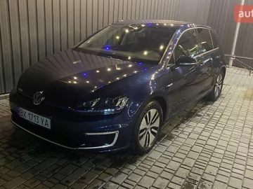 Авто Volkswagen E-Golf 2015 № 7135004
