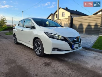Авто Nissan Leaf 2019 № 7135200