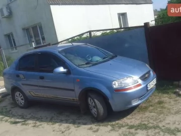 Авто Chevrolet Aveo 2005 № 7135882