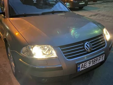Авто Volkswagen Passat 2003 № 7136118