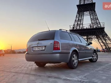 Авто Skoda Octavia 2002 № 7136238