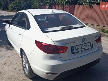 Авто BAIC Eu260 2016 № 7136966