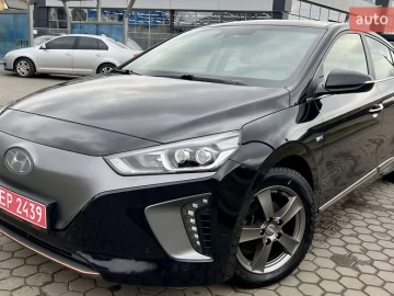 Авто Hyundai Ioniq 2019 № 7137190