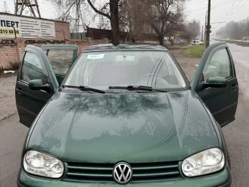 Авто Volkswagen Golf 2002 № 7137827